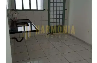 Casa com 2 quartos à venda no Jardim Universal, Araraquara 