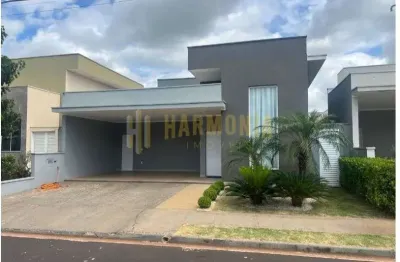 Belissima casa a venda ou locacao no condominio quinta do salto