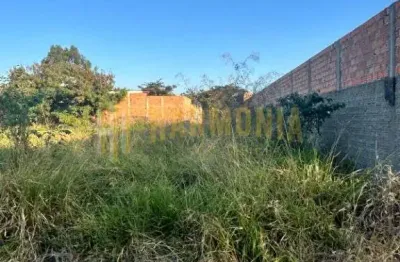 Terreno à venda na Cidade Jardim, Araraquara 