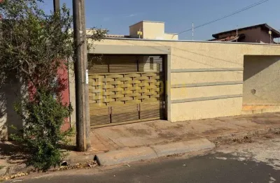 Casa com 2 quartos à venda no Jardim dos Oitis, Araraquara 