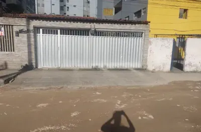 Casa em cidade universitária próxima da ufpe e hospital das clínicas