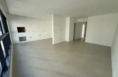 Apartamento novo com 03 suítes à venda em balneário camboriú