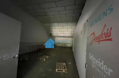 Barracao  20m² sendo 2 salas na frente copa cozinha wc barão de melgaço