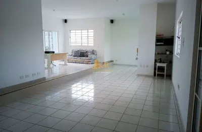 Casa com 3 quartos à venda na Alameda Frei Niceto Lauro Pedro Werner, 88, Parque das Alamedas, Guaratinguetá