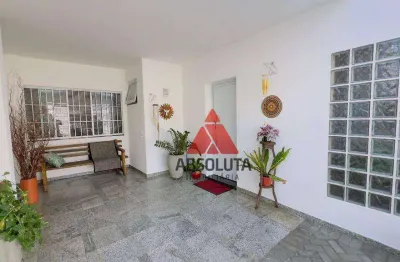 Casa com 2 quartos à venda na Rua Padre Avelino Canazza, Vila Galo, Americana