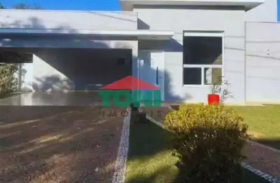 Casa para locação de alto padrão em condomínio residencial santa monica, itu-sp: 3 quartos com suítes, 258,10 m².
