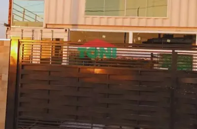 Excelente oportunidade: casa conteiner para venda e locação com 2 suites e piscina no jd. das araras, indaiatuba-sp