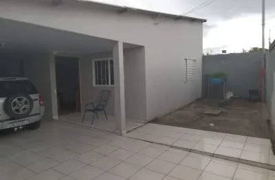 Casa com 3 quartos à venda no Jardim Esperança, Anápolis 