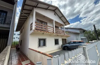 Casa para venda em joinville, boa vista, 6 dormitórios, 1 suíte, 2 banheiros, 4 vagas