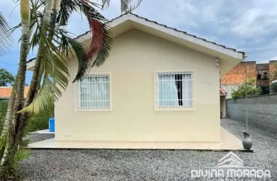 Casa para Venda em Joinville, Morro do Meio, 2 dormitórios, 2 banheiros, 3 vagas