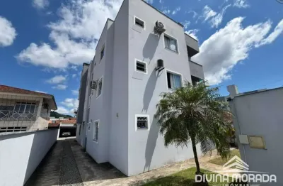 Apartamento para Venda em Joinville, Iririú, 3 dormitórios, 1 suíte, 2 banheiros, 1 vaga