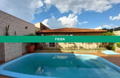 Casa com 3 quartos à venda na rua albert einstein, 10, vila tamandaré, ribeirão preto por r$ 730.000