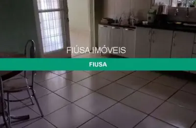 Casa com 3 quartos à venda na rua machado de assis, 1, 1, vila tibério, ribeirão preto por r$ 973.350