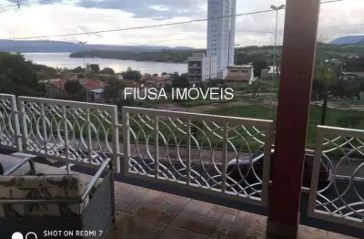 Casa com 3 quartos para alugar na r,, 1, centro, rifaina por r$ 2.000 por dia