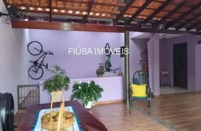 Casa com 3 quartos à venda na rua affonso delloiágono, 1, planalto verde, ribeirão preto por r$ 687.834