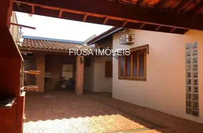Casa com 3 quartos à venda na rua mário dandaro, jardim grande aliança, sertãozinho por r$ 735.420