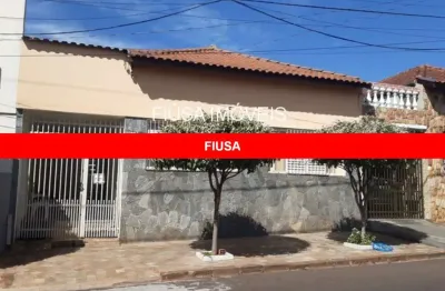 Casa com 2 quartos à venda na rua goiás 1, 1, centro, ribeirão preto por r$ 260.000