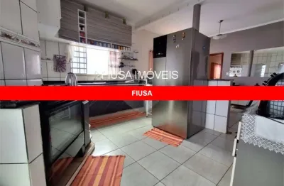 Casa com 3 quartos à venda na rua affonso delloiágono, 1, parque residencial cândido portinari, ribeirão preto por r$ 430.000
