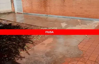 Casa com 3 quartos à venda na rua albert einstein, 2, independência, ribeirão preto por r$ 380.000