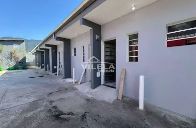 Kitnet- locação definitiva- perequê mirim-caraguatatuba-sp