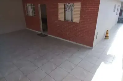 Casa com 2 quartos à venda na Vila Popular, Várzea Paulista 