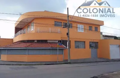 Sobrado com salão comercial, 03 vagas, 05 banheiros, 04 dormitórios - vila rio branco, jundiaí