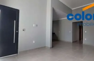 Casa térrea, novíssima, com 3 dormitórios sendo 1 suíte com 2 vagas.residencial santa giovana, jundiaí.