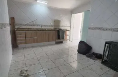 Casa térrea com 2 quartos sendo 1 suíte com 2 vagas de garagem no parque guarani em várzea paulista