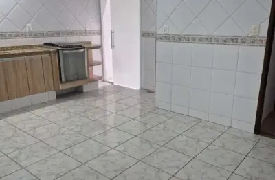 Casa térrea com 2 quartos sendo 1 suíte com 2 vagas de garagem no parque guarani em várzea paulista