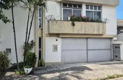 Casa 2 quartos sendo 1 suíte mais salão comercial amplo na vila progresso em jundiaí