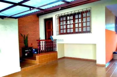 Casa (sobrado) para venda, 3 dorm(s), 1 suite(s), 4 vaga(s), 208 m²