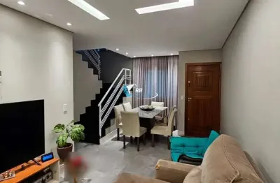 Sobrado de condomínio para alugar com 100m², 3 quartos e 2 vagas