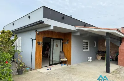 Casa com 2 quartos à venda na tolentino correia, 01, araçatuba, imbituba por r$ 371.000