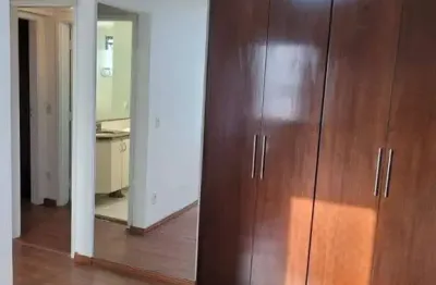 Vendo lindo apt em área nobre , 3 qts sendo 1 suite. (rua marcus pereira )