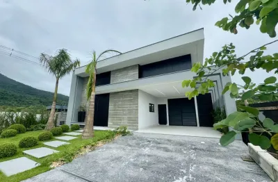 Casa em condomínio fechado com 3 quartos à venda na rua lagoinha, 65, pedra branca, palhoça por r$ 2.550.000