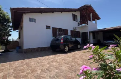 Casa com 4 quartos à venda na rua celso bayma, 761, barreiros, são josé por r$ 960.000