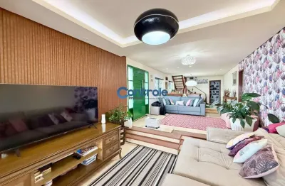 Casa em condomínio fechado com 4 quartos à venda na rua assis brasil, 4852, ponta de baixo, são josé por r$ 2.650.000