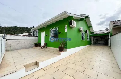 Casa com 2 quartos à venda na itacorubi, 150, bela vista, palhoça por r$ 573.000