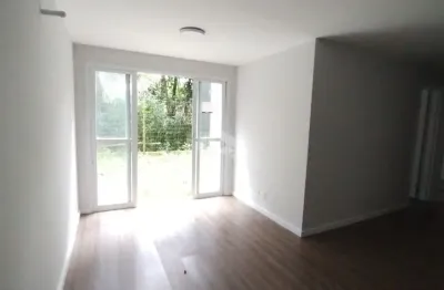 Apartamento garden dois quartos térreo com pátio ensolarado