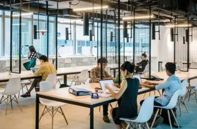 Flat à venda na Rua Sérgio Lopes Falcão, Trindade, Florianópolis