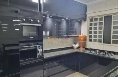 Casa com 3 quartos à venda na Vila M Genoveva, Jundiaí 