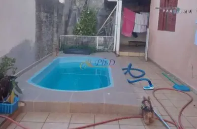 Casa à venda com 2 dormitórios, 174m², 2 vagas cobertas