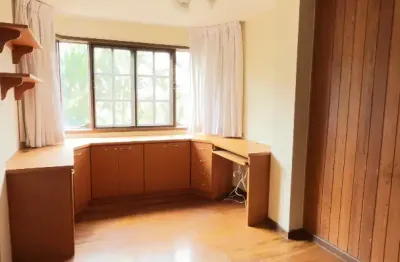 Apartamento linear com 3 quartos em itaipava, excelente localização.