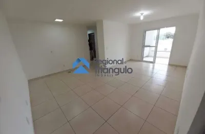 Apartamento à venda, 3 quartos, 1 suíte, 2 vagas, quinta boa esperança - uberaba/mg