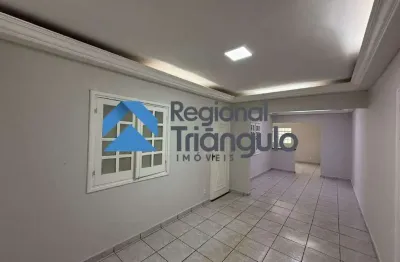 Casa com 3 quartos à venda na Nossa Senhora da Abadia, Uberaba 
