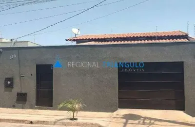 Casa com 2 quartos à venda no Olinda, Uberaba 