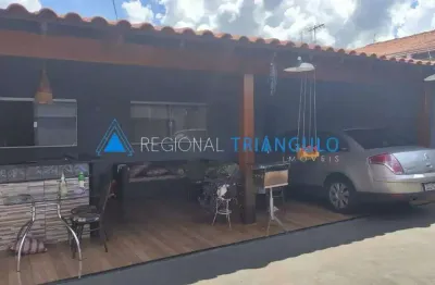 Casa à venda, 2 quartos, 1 suíte, jardim elza amuí ii - uberaba/mg