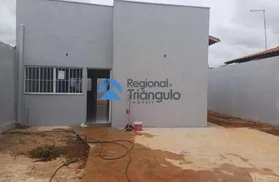 Casa com 2 quartos à venda no Jardim Espanha, Uberaba 