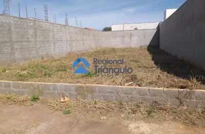 Terreno à venda no Parque das Laranjeiras II, Uberaba 