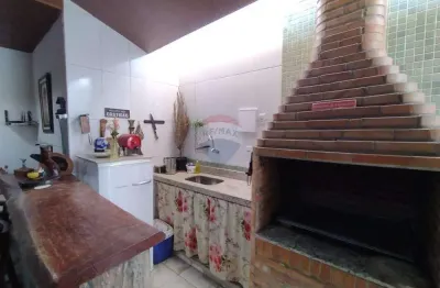 Casa com 4 quartos à venda na Rua Américo Vespúcio, 28, Bom Retiro, Ipatinga